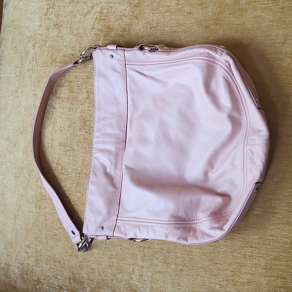 Coach Handbag - Picture 2 of 2